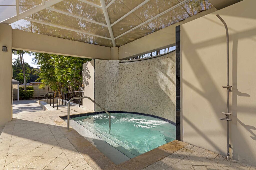 Outdoor covered hot tub