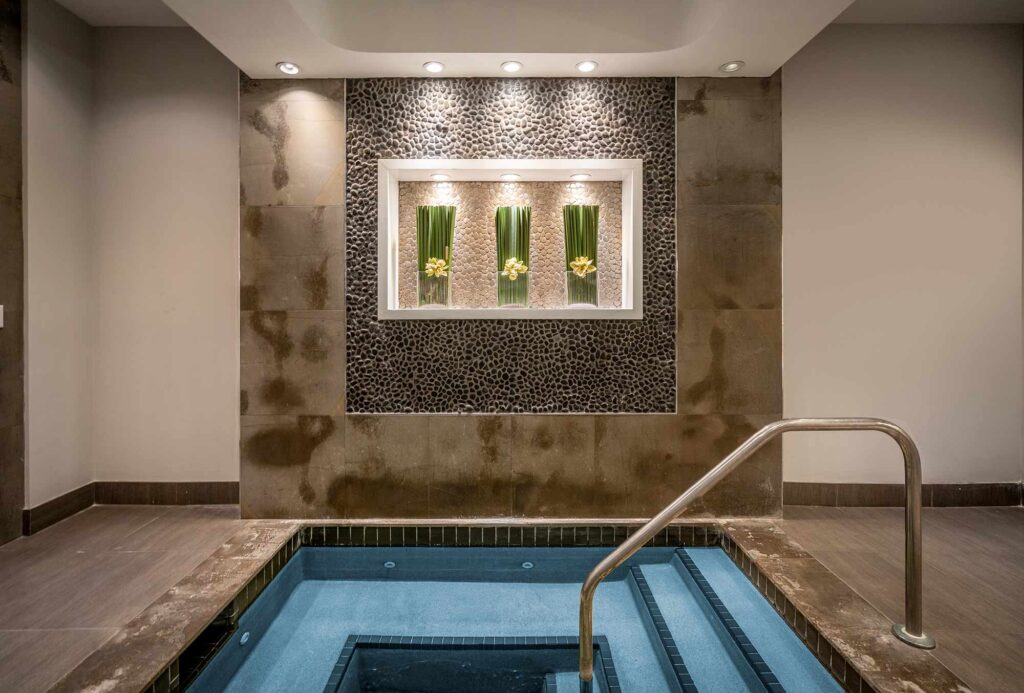 Indoor hot tub